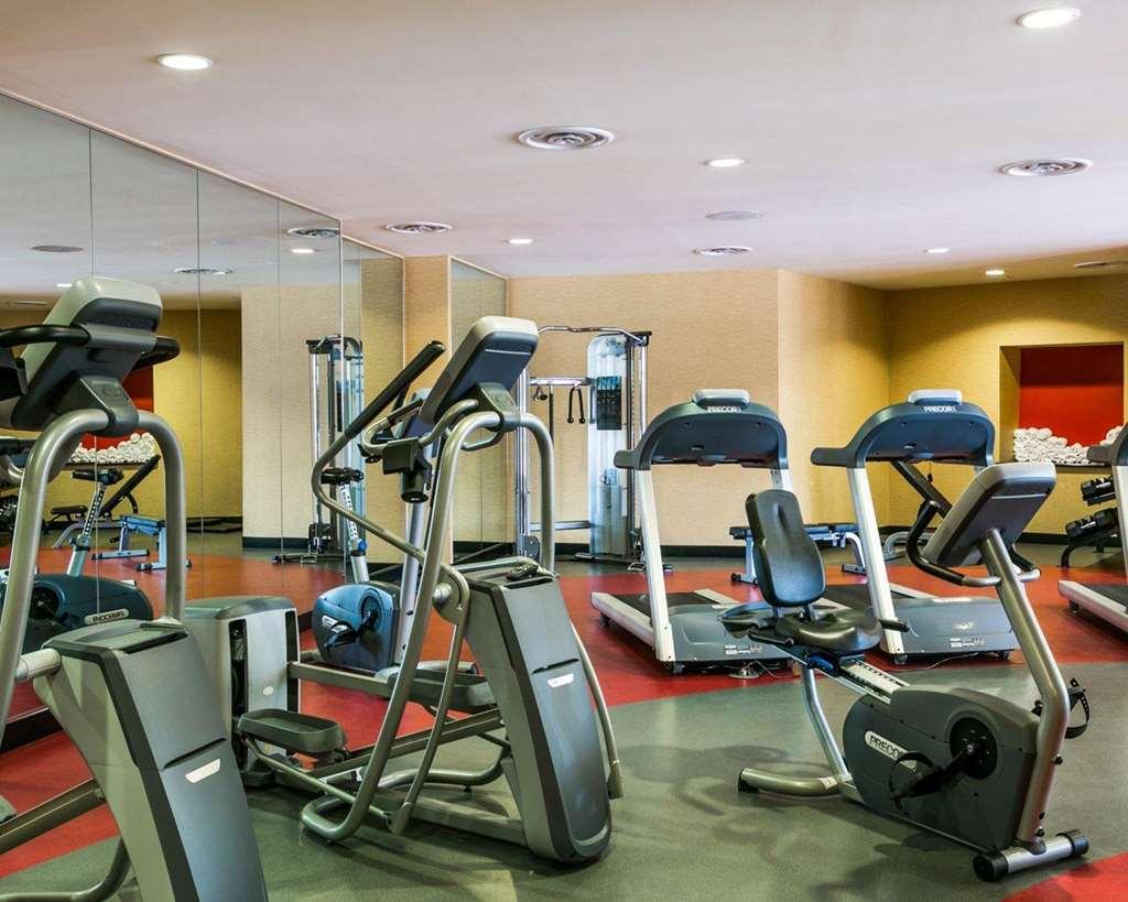Hotel Cambria Denver International Airport 3*